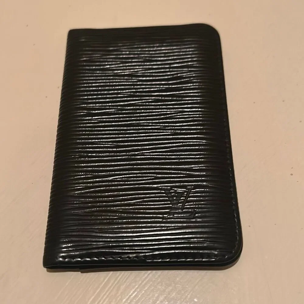 Louis Vuitton Epi Leather Noir Porte Cartes Card Holder Black Quiet Luxury Bifol